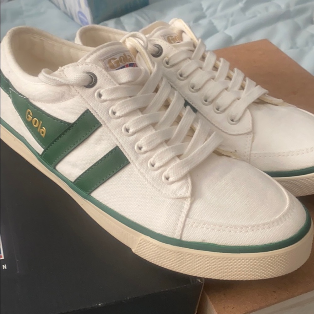 NEW Gola Comet sneakers Men 8/ Women 10